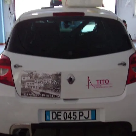 イン Marconi Craveggia